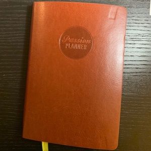BRAND NEW Undated, Compact Size Passion Planner
